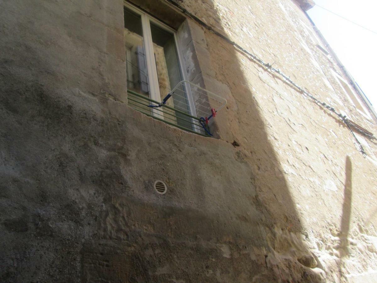 Petit Studio Apartamento Lodève Exterior foto